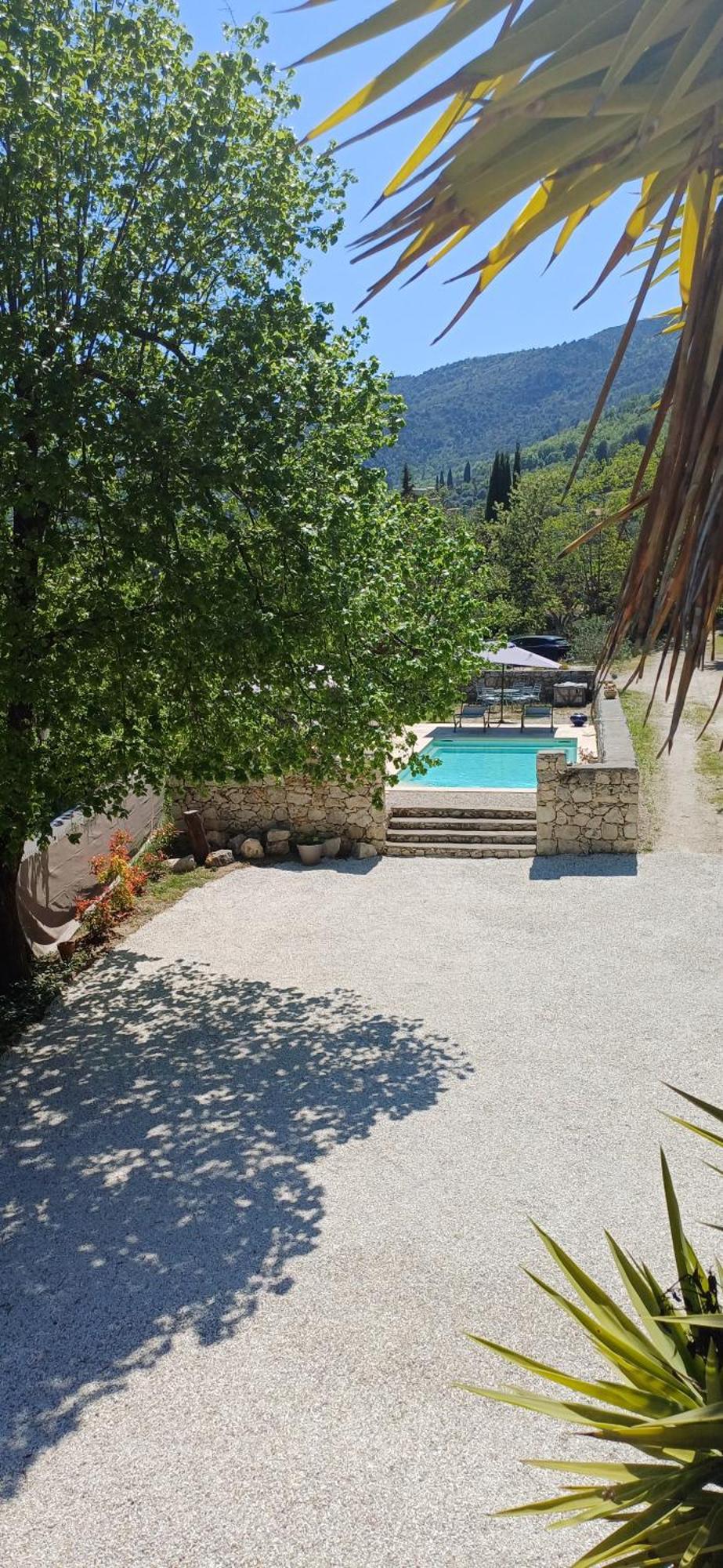Le Domaine De La Feuilleraie Bed & Breakfast Coaraze Exterior foto
